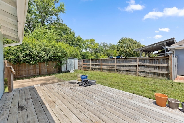 6863 Standifer Gap Rd, Chattanooga, TN 37421 - wooden deck with a storage shed and a fenced backyard