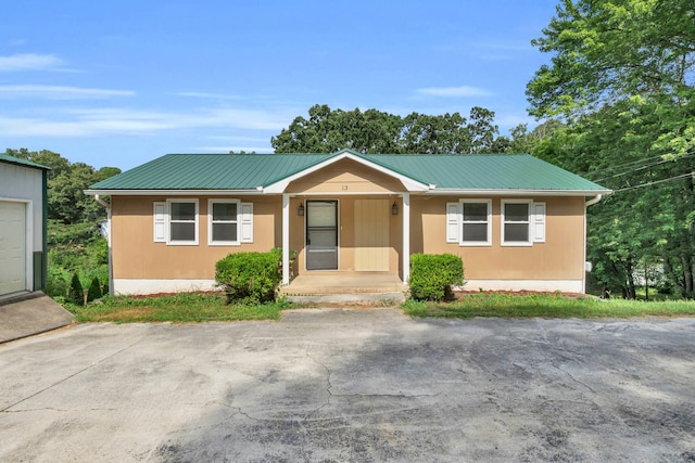 13 Travis Rd, Rossville, GA 30741 - photo 1