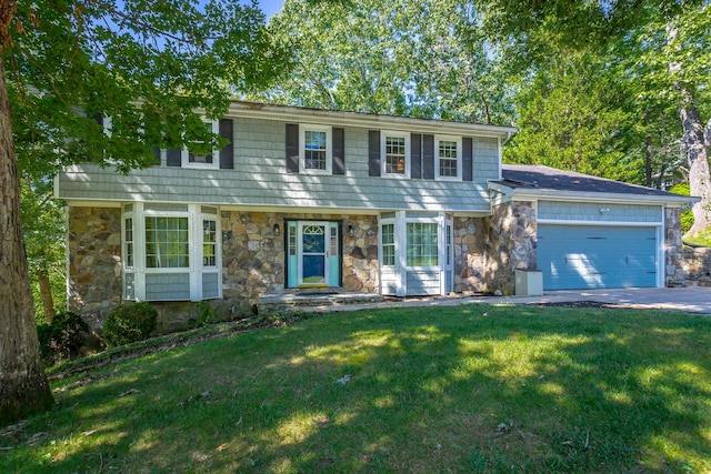 1808 Colonial Shores Dr, Hixson, TN 37343 - photo 1