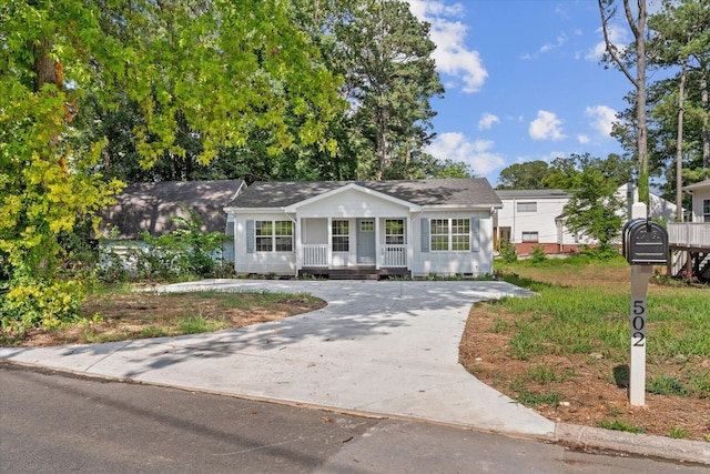 502 E Woodland Dr, Dalton, GA 30721 - photo 3