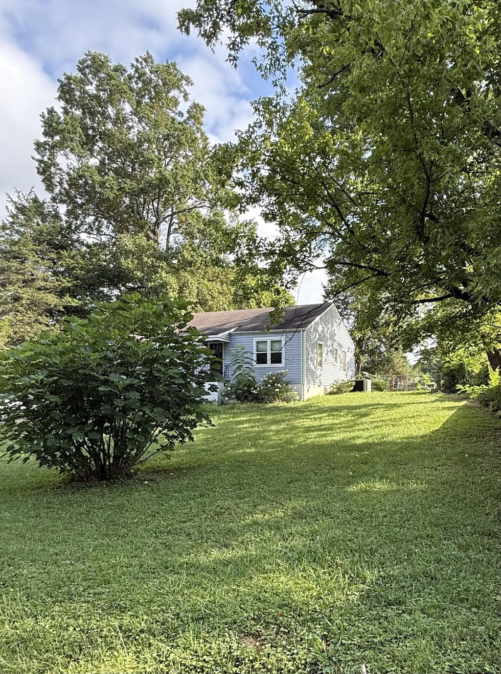 113 Hill Rd, Chattanooga, TN 37415 - photo 2