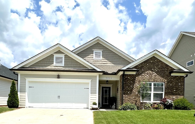 5919 Amber Valley Ln # 8, Hixson, TN 37343 - photo 1