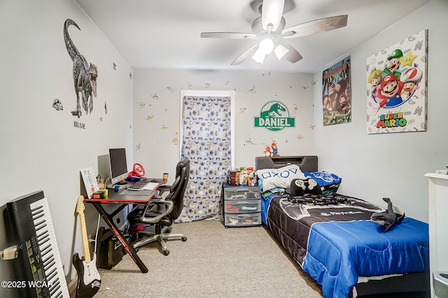 bedroom with ceiling fan and carpet