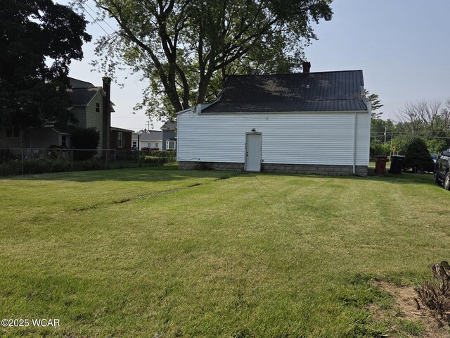 220 W N St, Elida, OH 45807 - view of yard