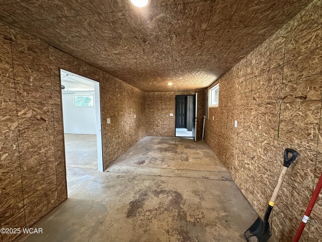 1271 Forest Dr, Lima, OH 45805 - unfurnished room featuring concrete flooring