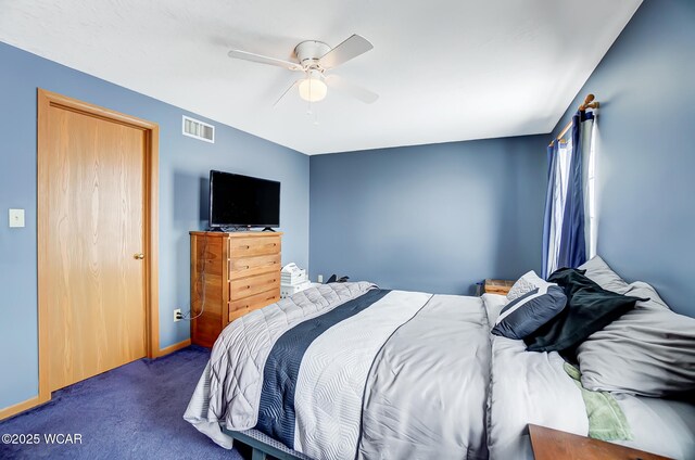 bedroom with baseboards, visible vents, ceiling fan, and carpet floors