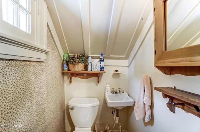 118 Boyd Ave, Van Wert, OH 45891 - half bathroom featuring toilet