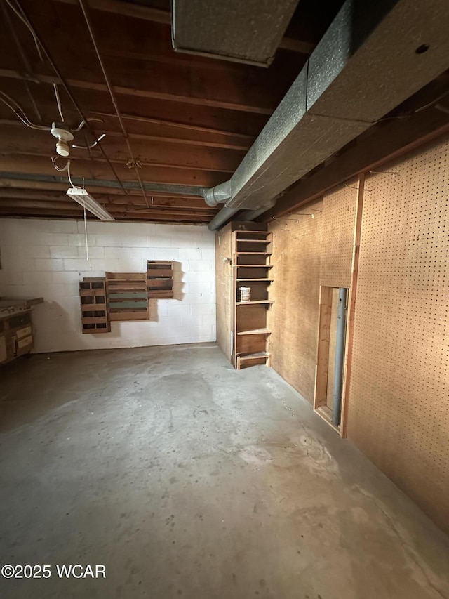 1115 Fett Ave, Lima, OH 45801 - basement featuring concrete block wall