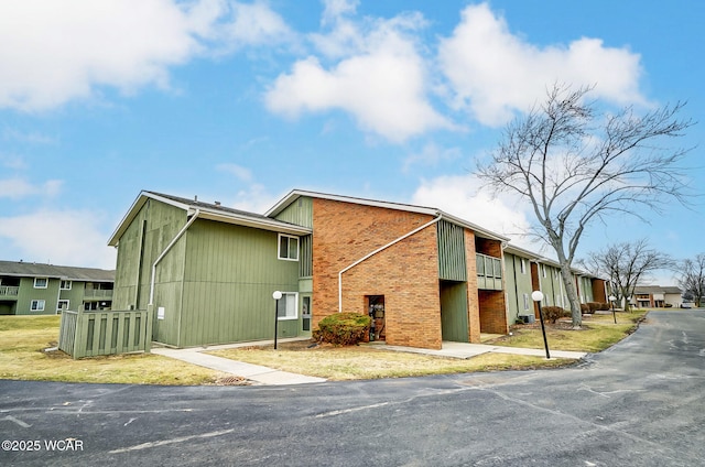 view of side of property