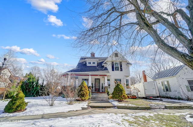 view of front of house