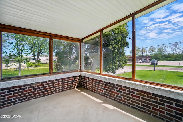 635 Close Ave, Lima, OH 45805 - view of unfurnished sunroom