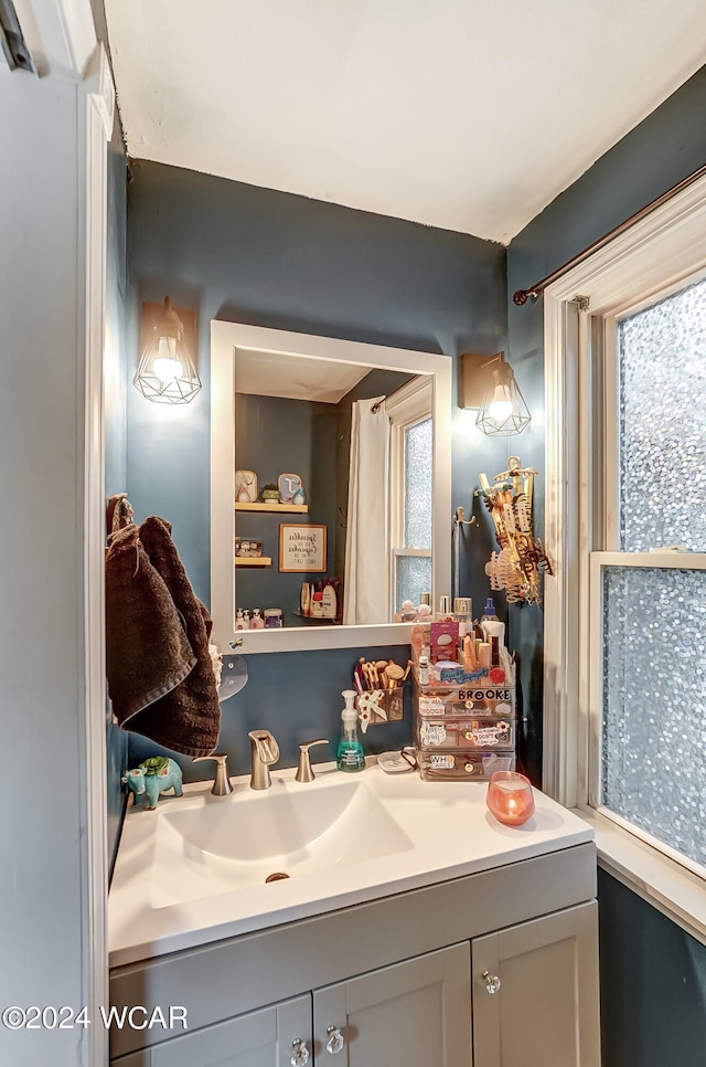 bathroom with vanity