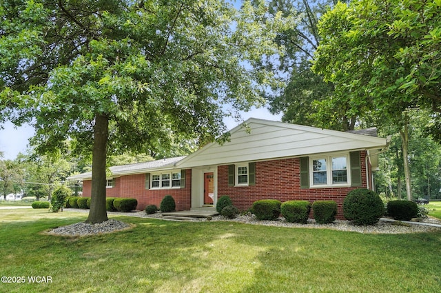 2589 Debbie Dr, Lima, OH 45807 - photo 1