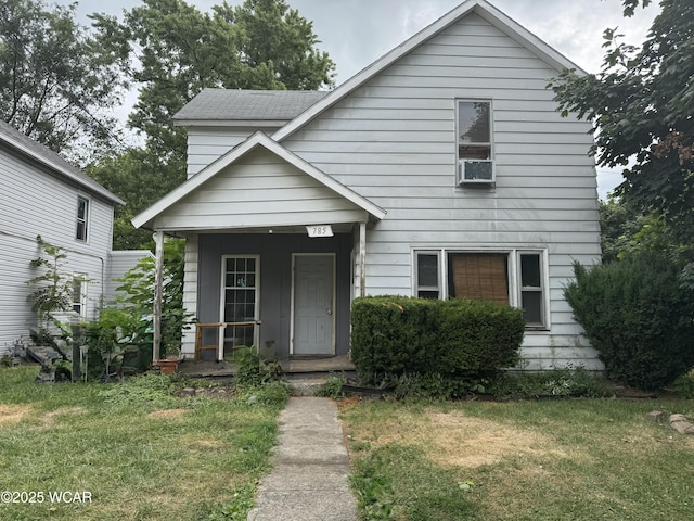 785 Holly St, Lima, OH 45804 - photo 1