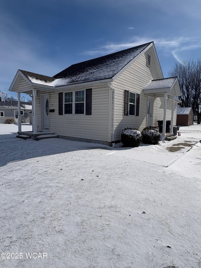 view of front of home