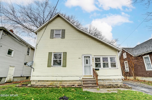 456 Haller St, Lima OH, 45801, 3 bedrooms, 1.5 baths house for sale