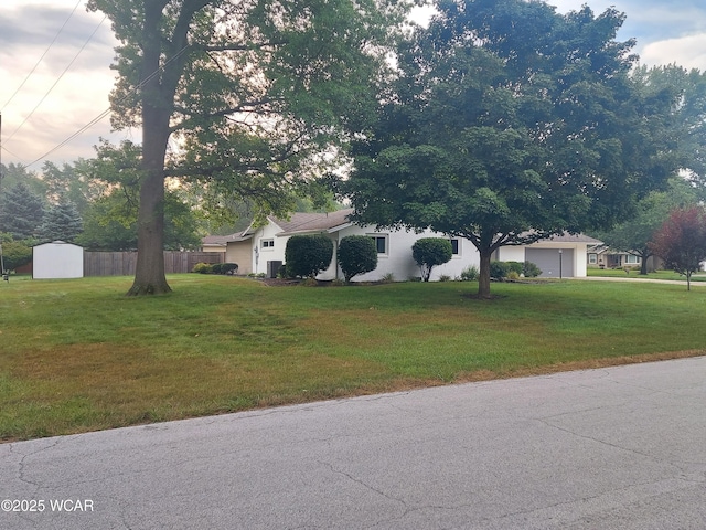 2227 Seneca Dr, Lima, OH 45806 - photo 4