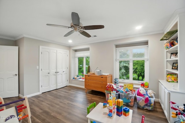 2635 Adgate Rd Unit 1D # 210, Lima, OH 45805 - recreation room featuring ceiling fan, wood finished floors, ornamental molding, baseboards, and recessed lighting