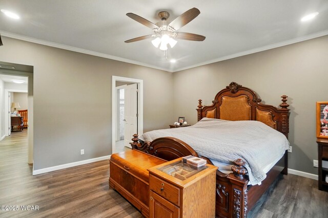 2635 Adgate Rd Unit 1D # 210, Lima, OH 45805 - bedroom featuring wood finished floors, baseboards, ornamental molding, ceiling fan, and ensuite bathroom