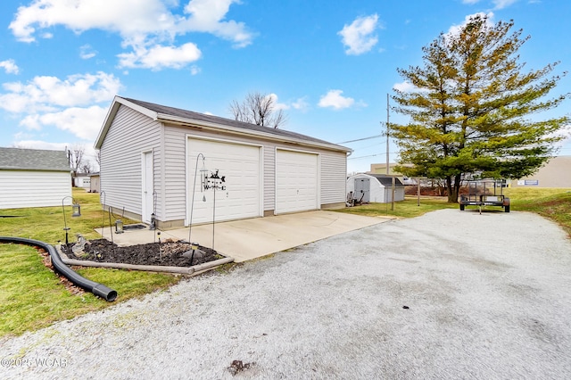 view of detached garage