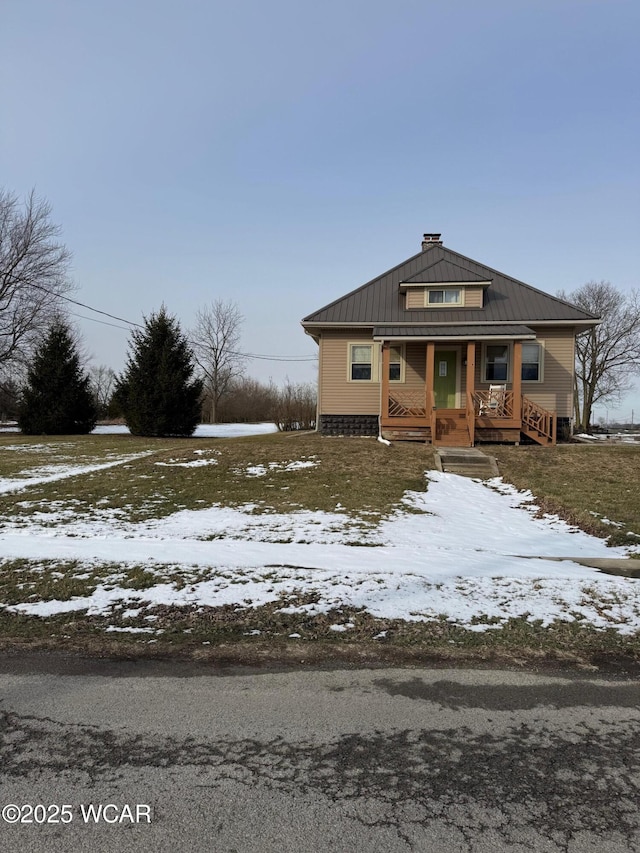 bungalow-style home featuring a porch