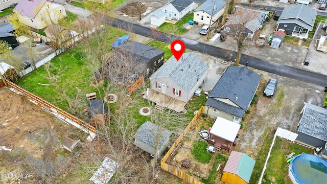 bird's eye view with a residential view