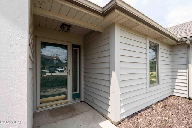 81 Riley Creek Ct, Bluffton, OH 45817 - property entrance featuring roof with shingles