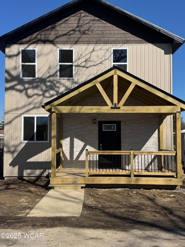 view of front of house