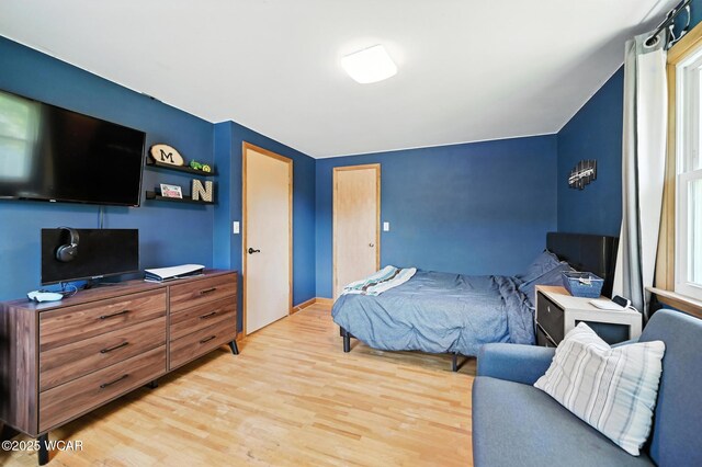 1851 Wendell Ave, Lima, OH 45805 - bedroom featuring light wood finished floors