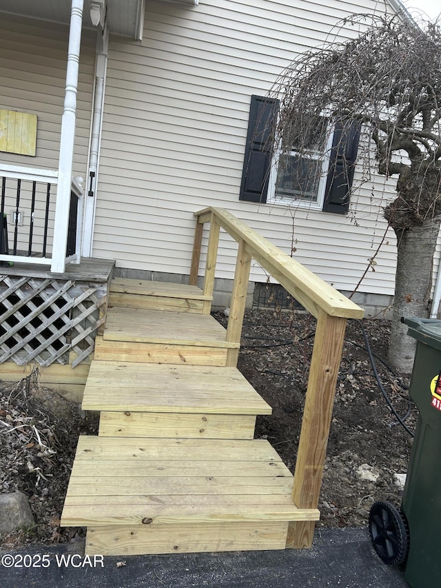 view of exterior entry