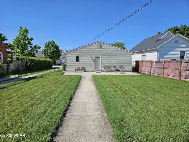 207 E Pearl St, Wapakoneta, OH 45895 - photo 36