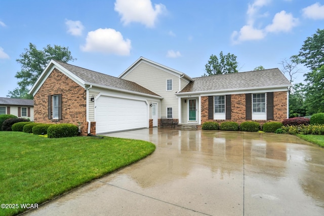 2136 Arlington Dr, Lima, OH 45805 - photo 1