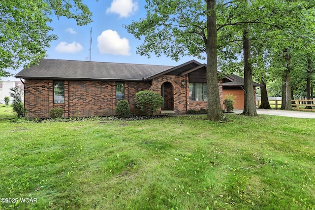 1739 Plainfield Dr, Lima, OH 45805 - photo 2
