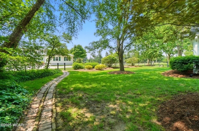 2297 June Dr, Lima, OH 45805 - view of yard