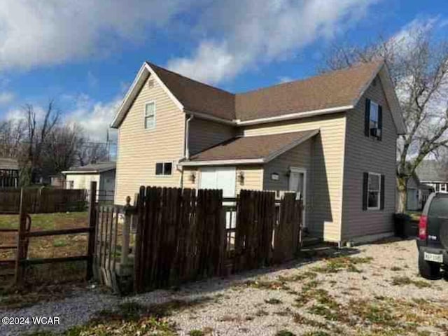 Listing photo 2 for 1036 Washington St, Scott OH 45886