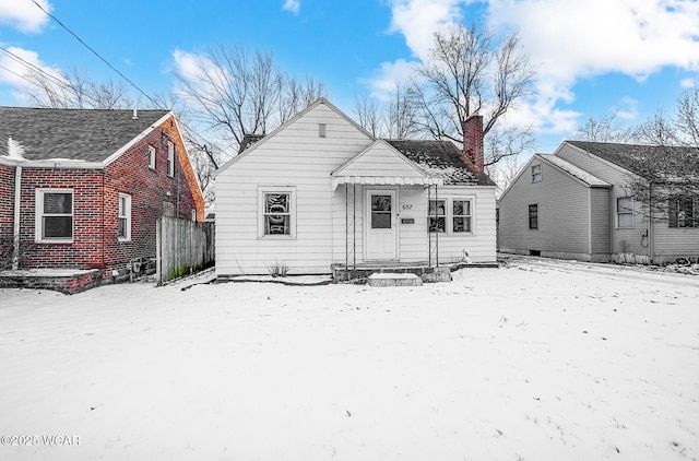 Listing photo 2 for 657 W Grand Ave, Lima OH 45801