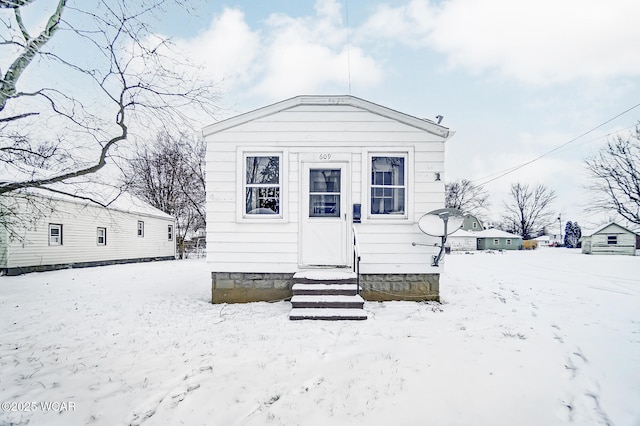 Listing photo 2 for 609 Congress St, Van Wert OH 45891