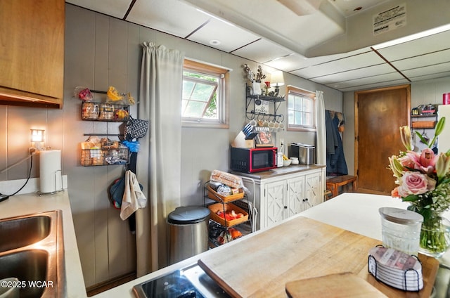 504 E 6th St, Delphos, OH 45833 - kitchen featuring a sink and light countertops