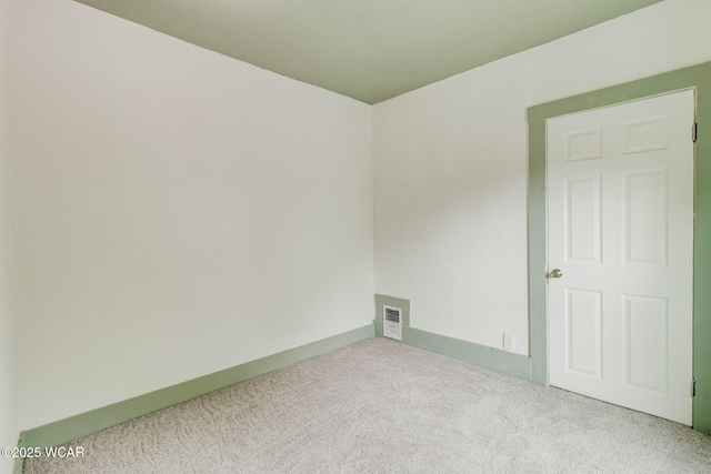 1157 W High St, Lima, OH 45805 - empty room with carpet floors