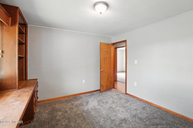 2170 E Hanthorn Rd, Lima, OH 45804 - carpeted spare room featuring baseboards