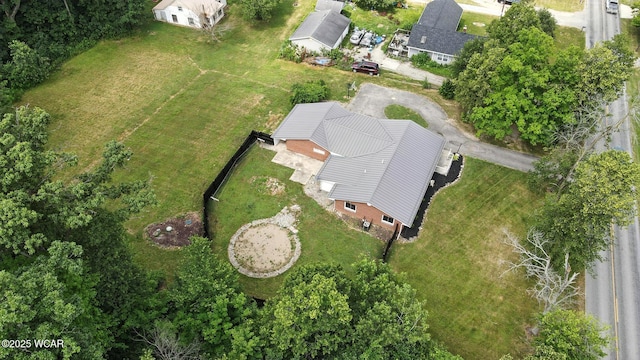 2170 E Hanthorn Rd, Lima, OH 45804 - aerial view of property and surrounding area