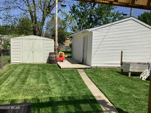 726 W N St, Saint Marys, OH 45885