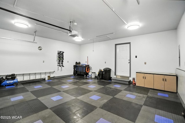 13286 Arrowhead Dr, Findlay, OH 45840 - garage with a garage door opener