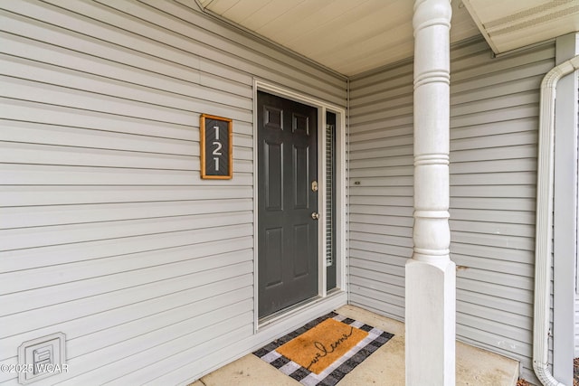 view of property entrance