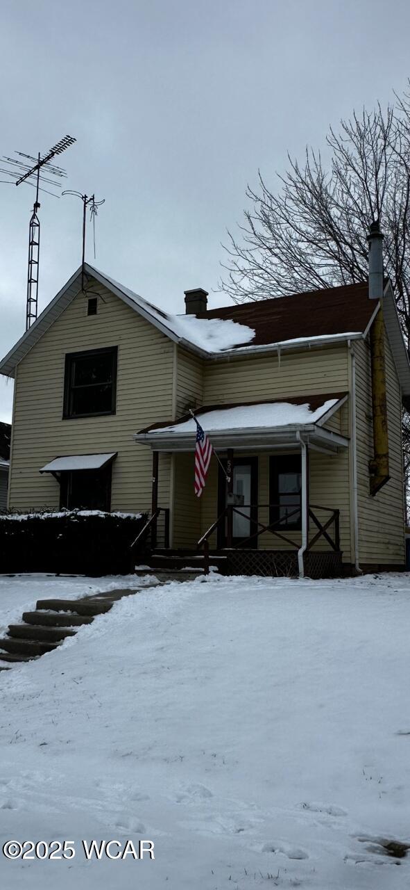 view of front facade with a porch