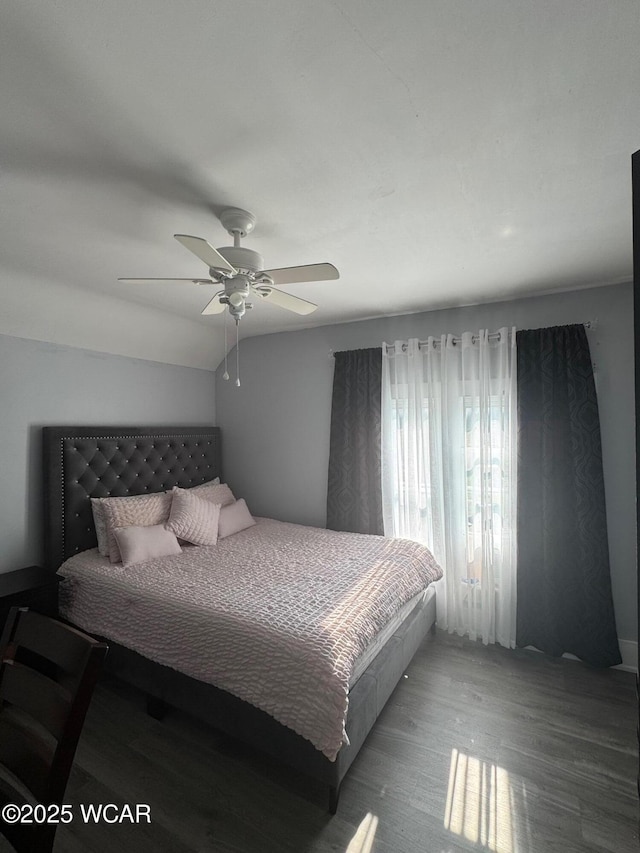 110 Heisel St, Kenton, OH 43326 - bedroom with wood finished floors and a ceiling fan