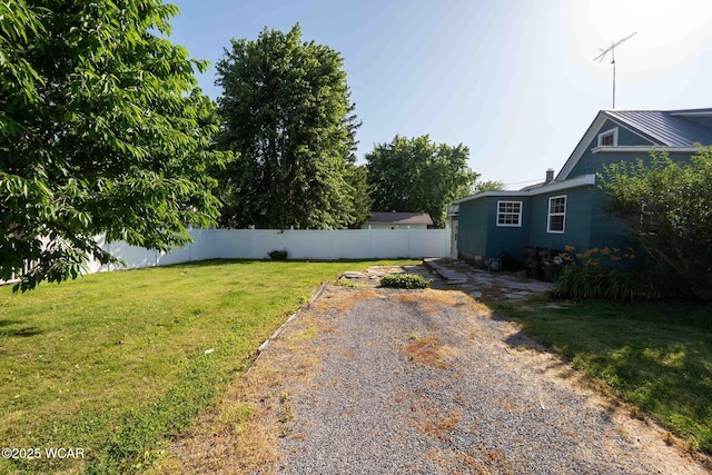 503 N Main St, Bluffton, OH 45817 - view of yard