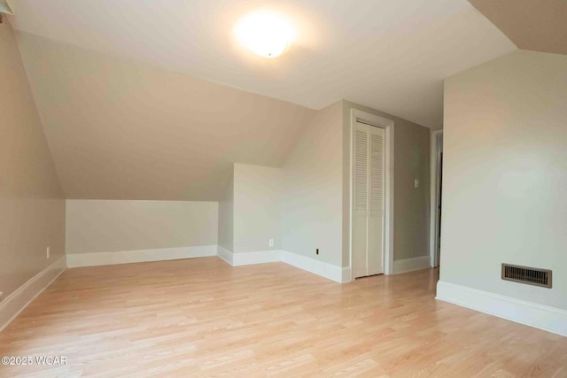 503 N Main St, Bluffton, OH 45817 - bonus room with lofted ceiling and light wood-type flooring