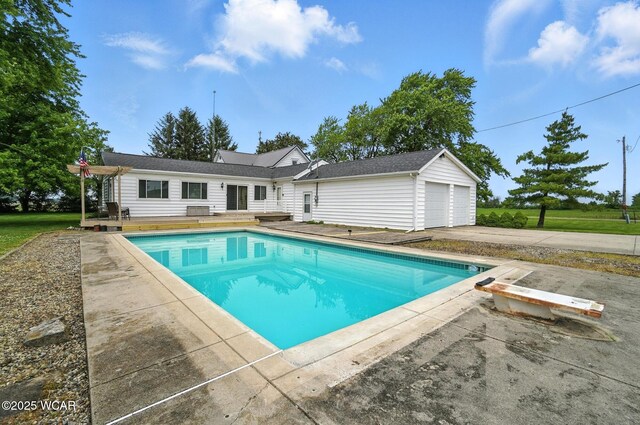 6250 Kreischer Rd, Van Wert, OH 45891 - view of outdoor pool