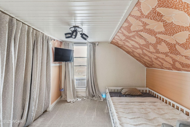408 Vine St, Kenton, OH 43326 - unfurnished bedroom featuring carpet flooring and lofted ceiling